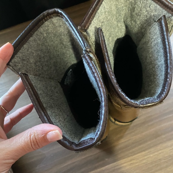 SOREL BOOTS - Picture 4 of 4